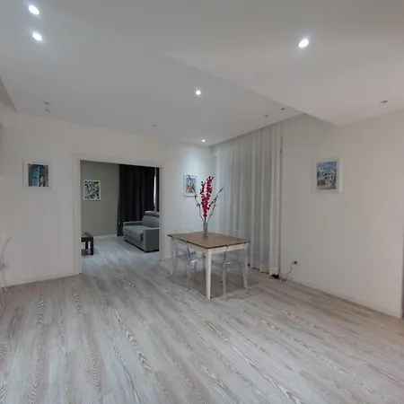 Grand Luxury Apartment- Via Marina Lejlighed Reggio di Calabria